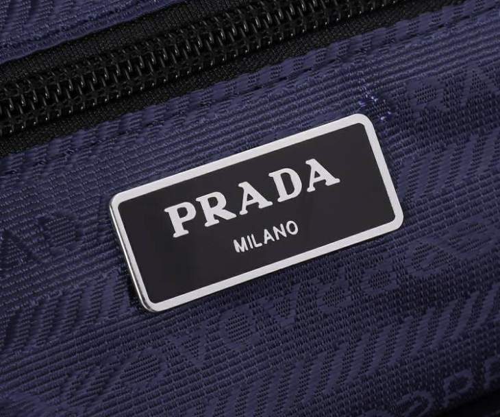 Picture of Prada Handbags _SKUfw181758625fw